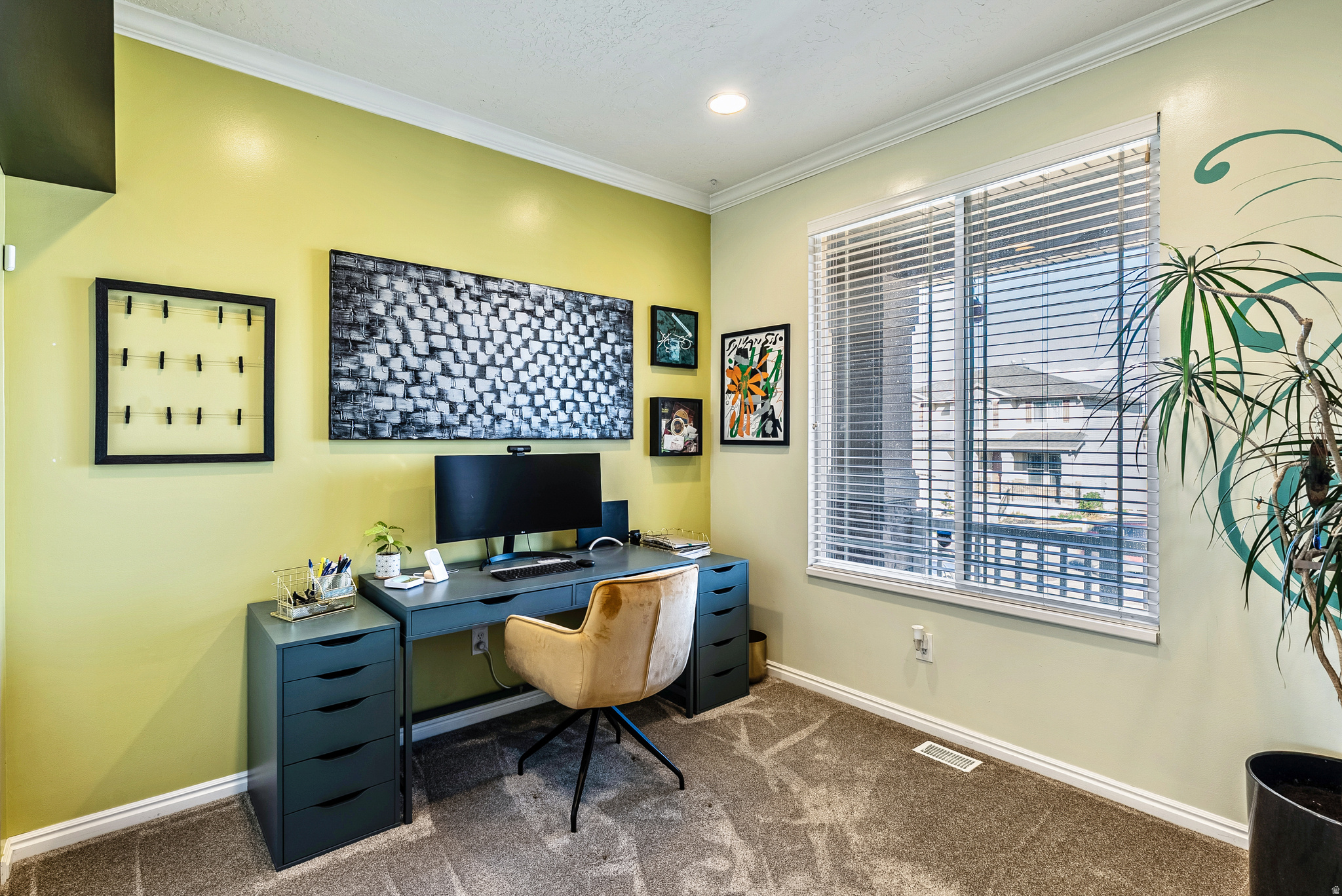 HIGHLAND - Residential