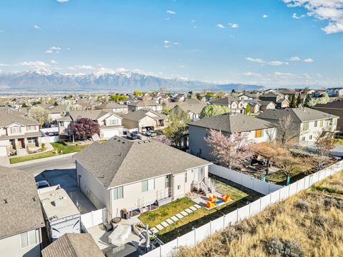 Tiny photo for 6788 S LIZA LN, West Jordan, UT 84081 (MLS # 2147345)