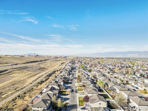 Tiny photo for 6788 S LIZA LN, West Jordan, UT 84081 (MLS # 2147345)