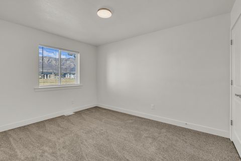 Tiny photo for 315 E 1650 N #128, North Ogden, UT 84404 (MLS # 2154448)