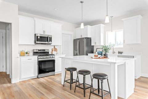 Tiny photo for 3557 E ROYAL DORNOCH DR, Eagle Mountain, UT 84005 (MLS # 2143914)