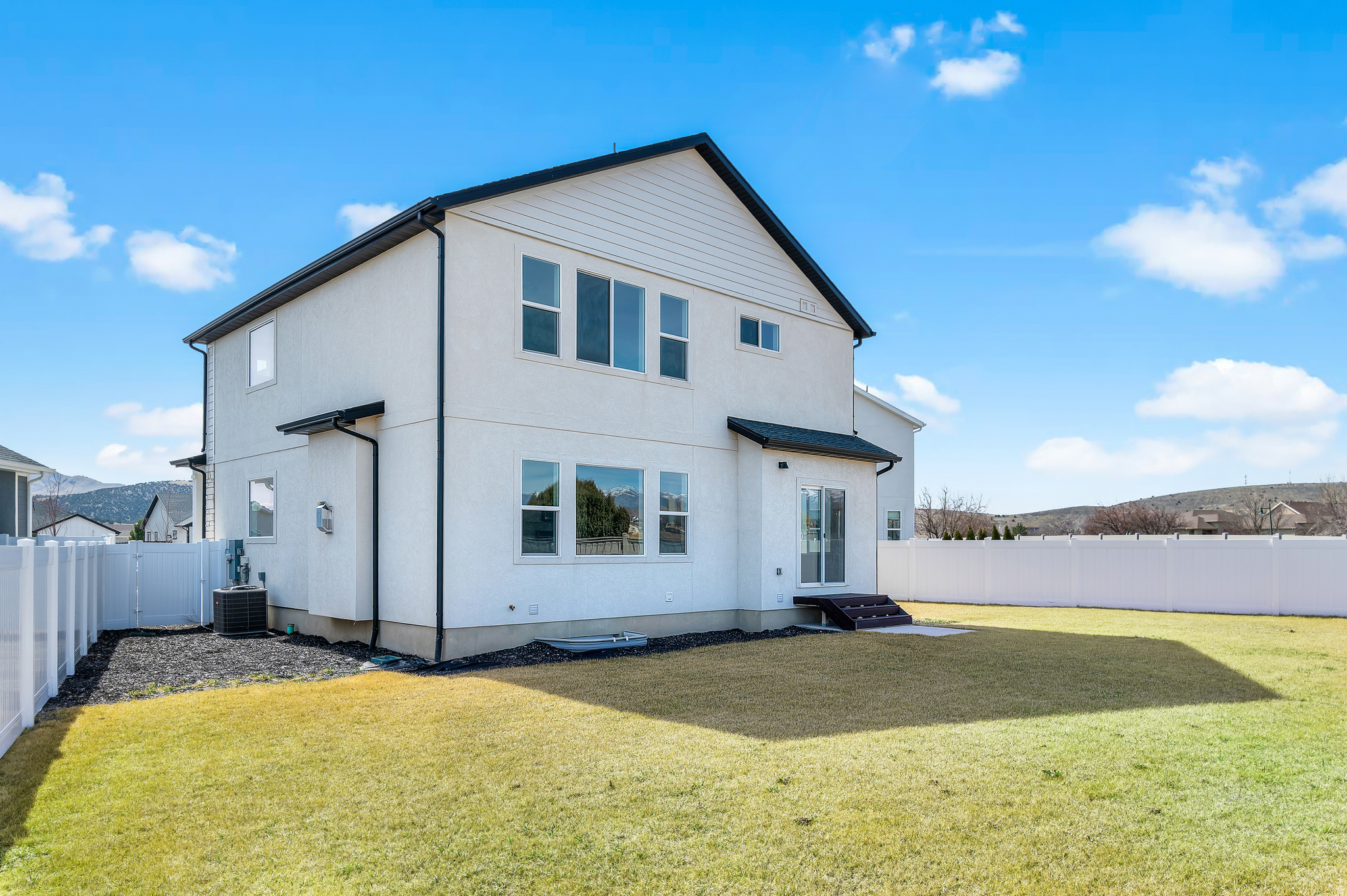 RANCHES ESTATES - Residential