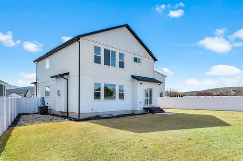 Tiny photo for 3557 E ROYAL DORNOCH DR, Eagle Mountain, UT 84005 (MLS # 2143914)