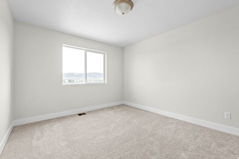 Tiny photo for 3557 E ROYAL DORNOCH DR, Eagle Mountain, UT 84005 (MLS # 2143914)