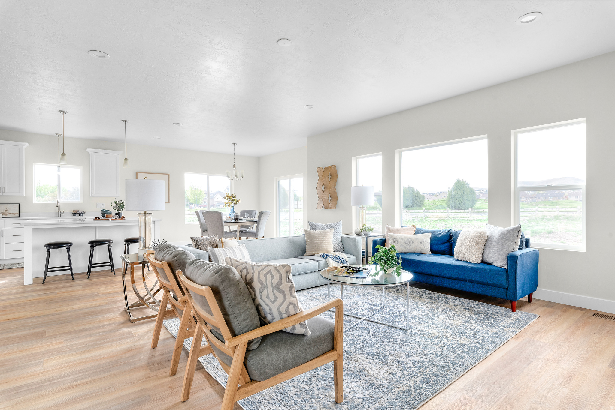 RANCHES ESTATES - Residential