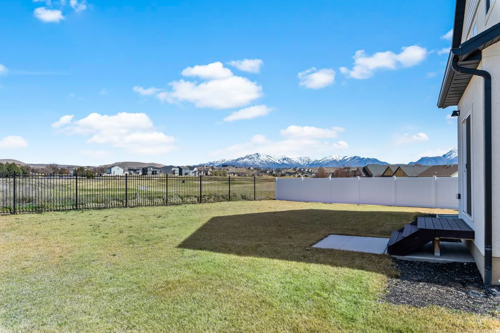 Photo of 3557 E ROYAL DORNOCH DR, Eagle Mountain, UT 84005 (MLS # 2143914)