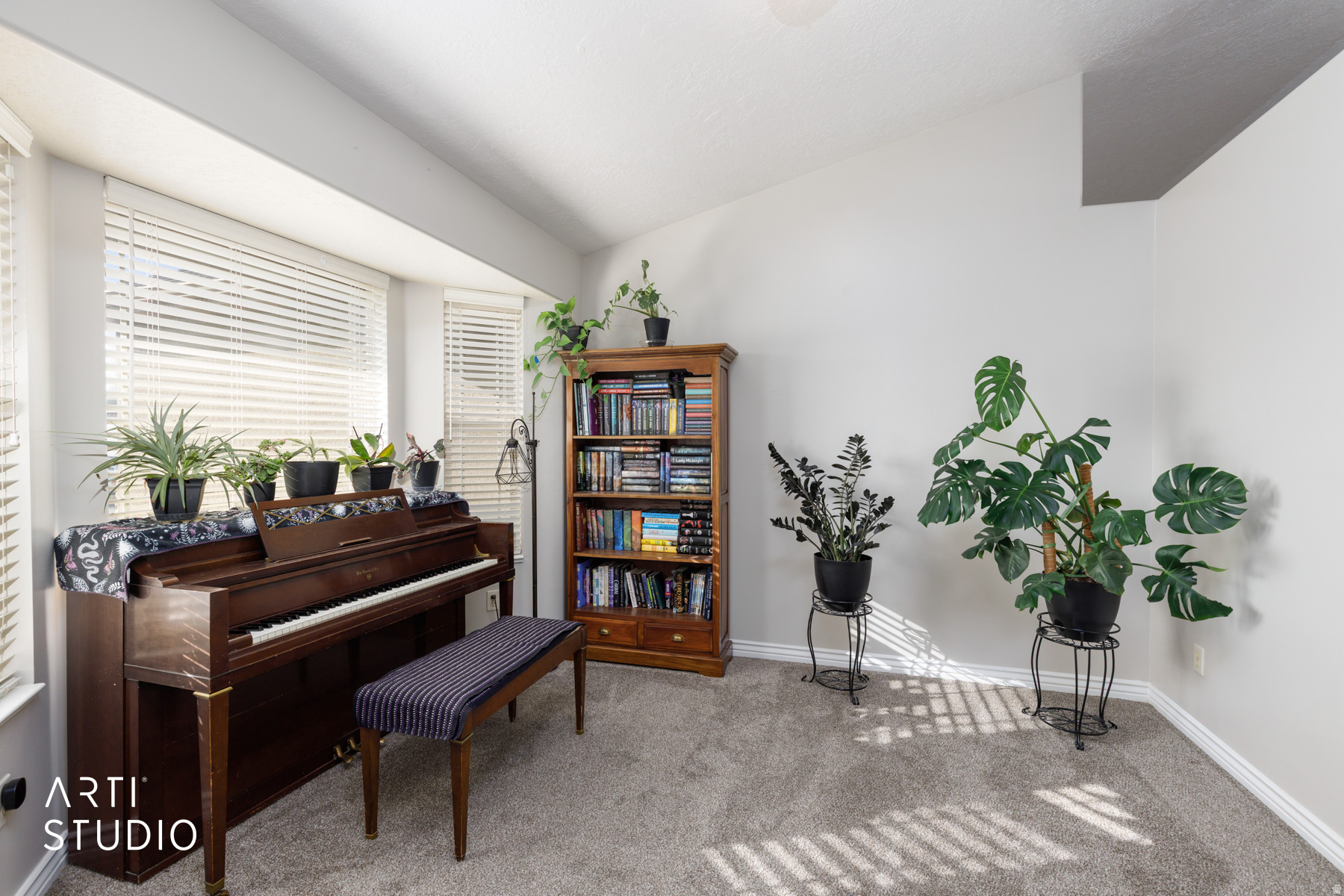 SPRINGFIELD ESTATES - Residential