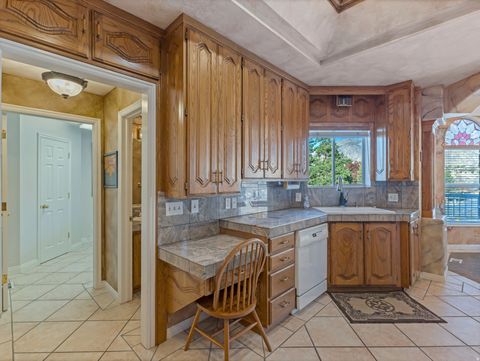 Tiny photo for 8585 S MT MAJESTIC RD E, Sandy, UT 84093 (MLS # 2127295)