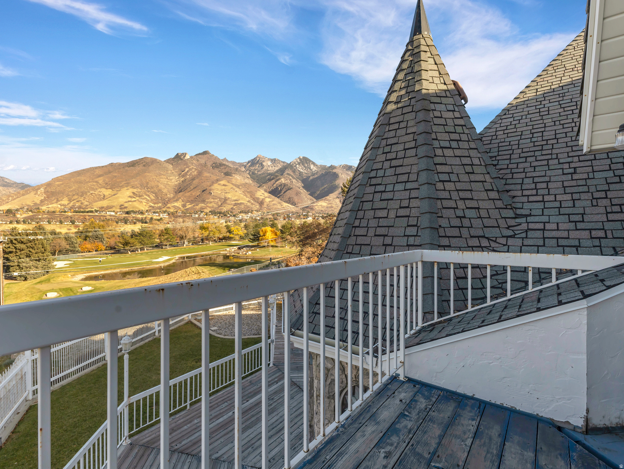 WILLOW CREEK - Residential