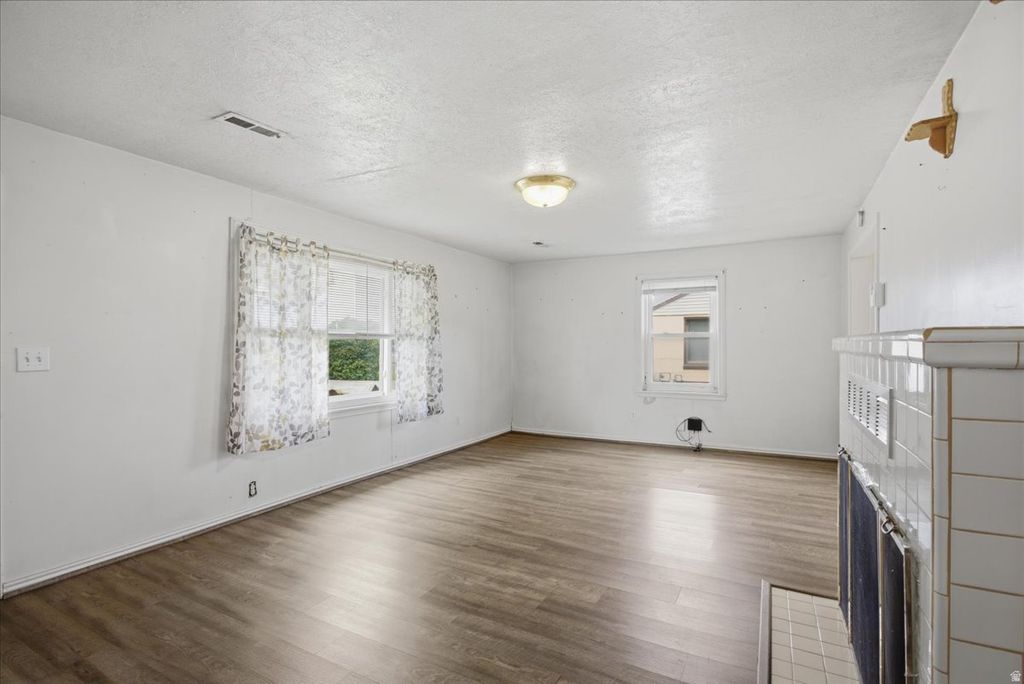 Photo of 1208 N WASHINGTON BLVD E, Ogden, UT 84404 (MLS # 2158199)