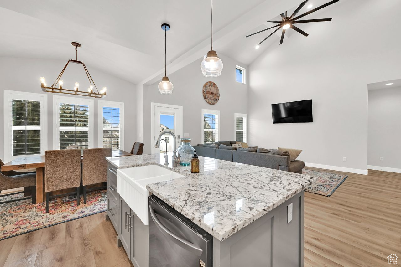 4932 W Juniper Dr, Herriman, Utah image 21