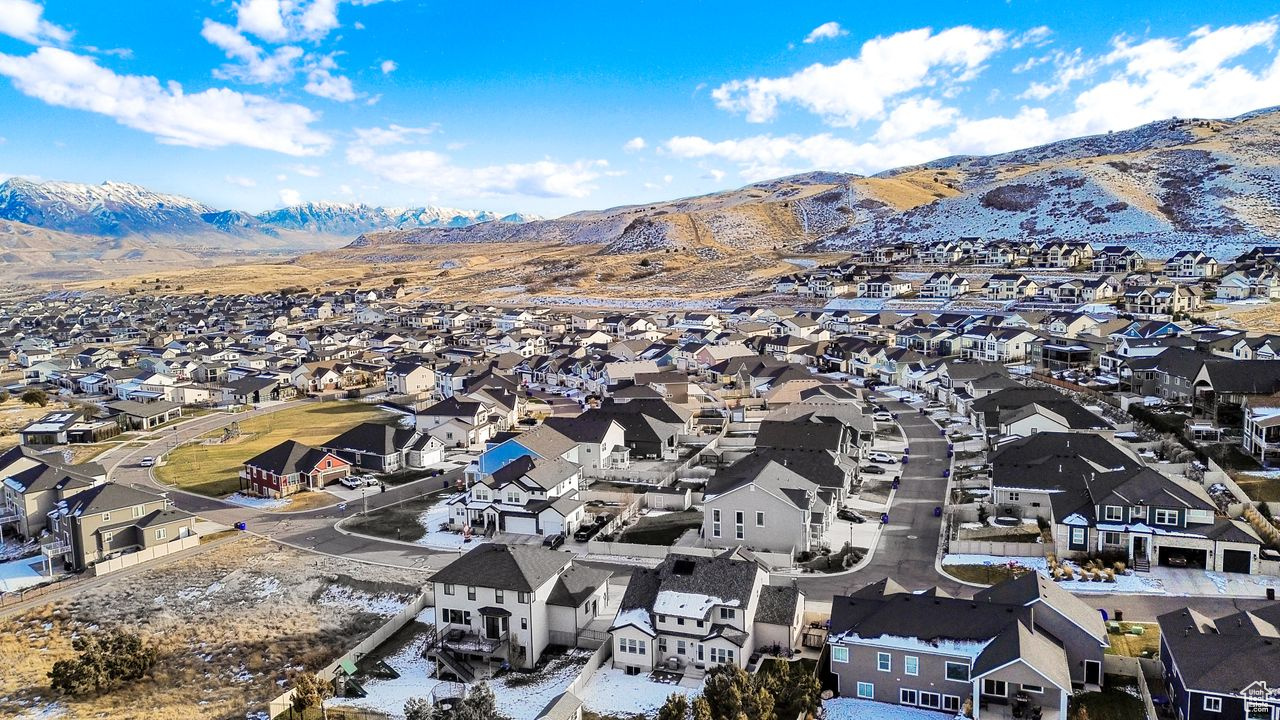 4932 W Juniper Dr, Herriman, Utah image 45