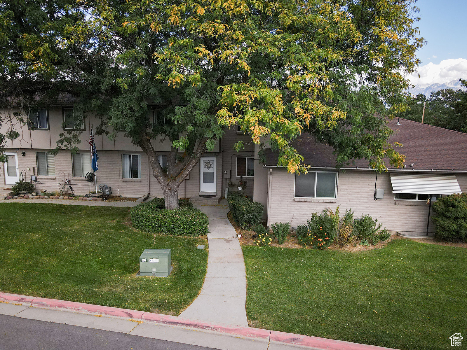 VISTA MONTANA - Residential
