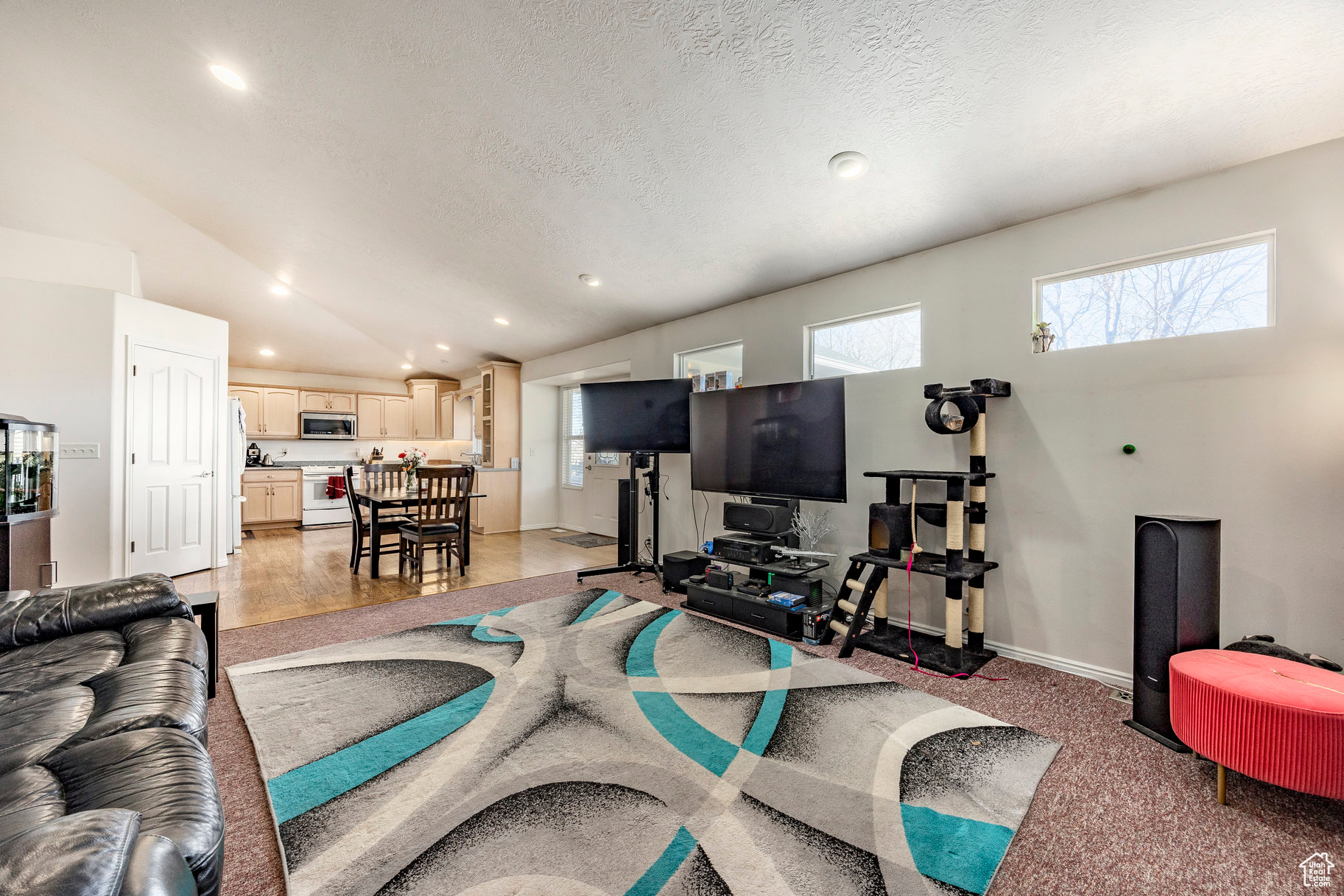 9031 S Mountain Iris Way, West Jordan, Utah image 3