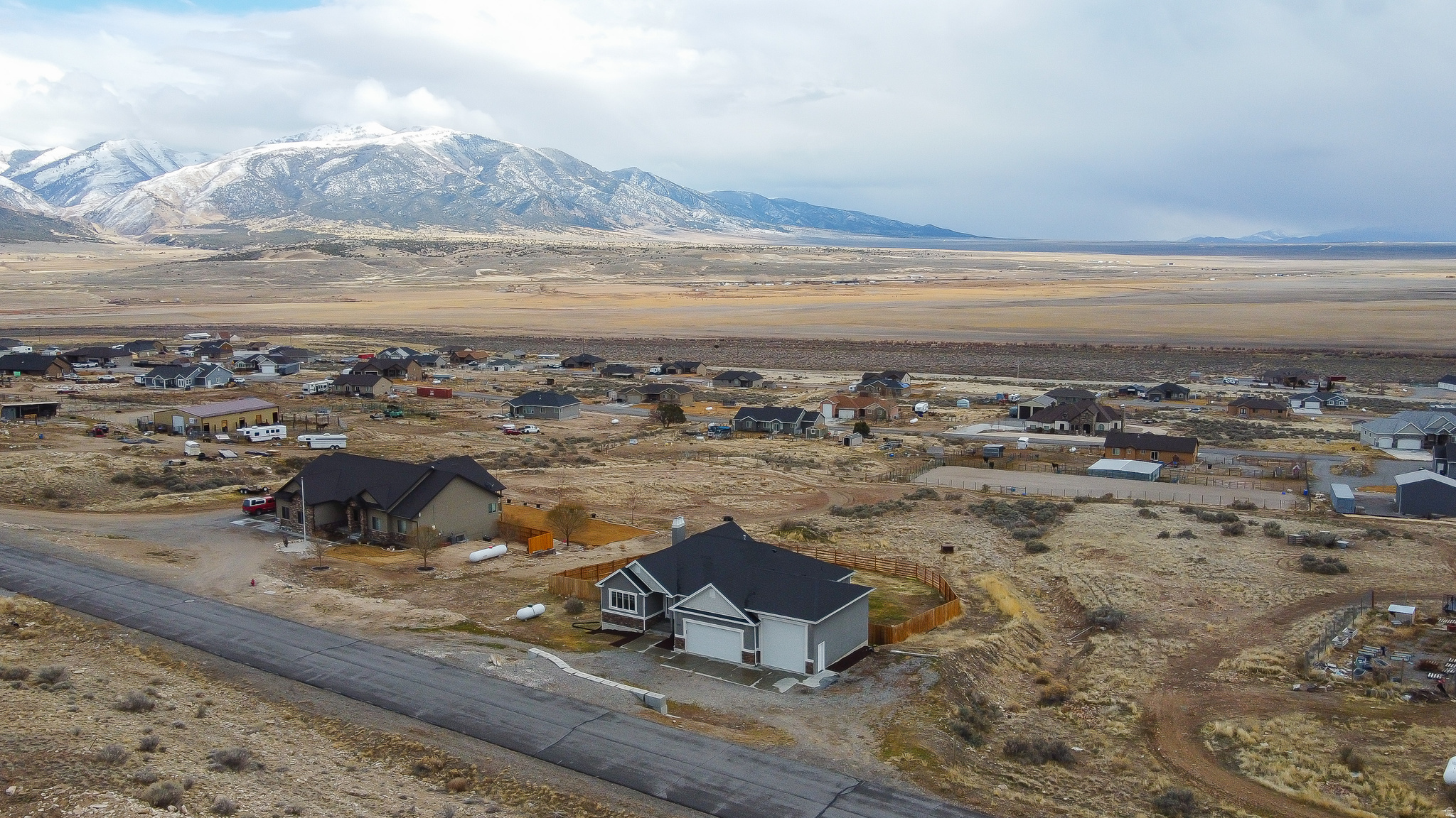 THE BENCHES AT SOUTH RIM - Residential