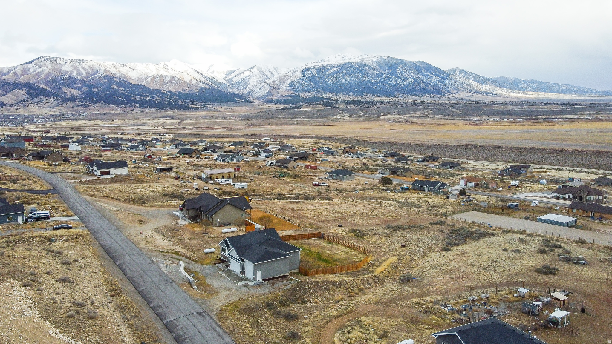 THE BENCHES AT SOUTH RIM - Residential