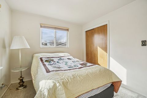 Tiny photo for 2805 E CHERRY BLOSSOM LN S, Holladay, UT 84117 (MLS # 2123857)