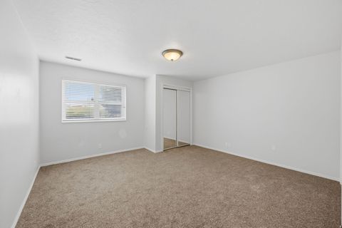 Tiny photo for 563 N 220 E, Centerville, UT 84014 (MLS # 2142400)