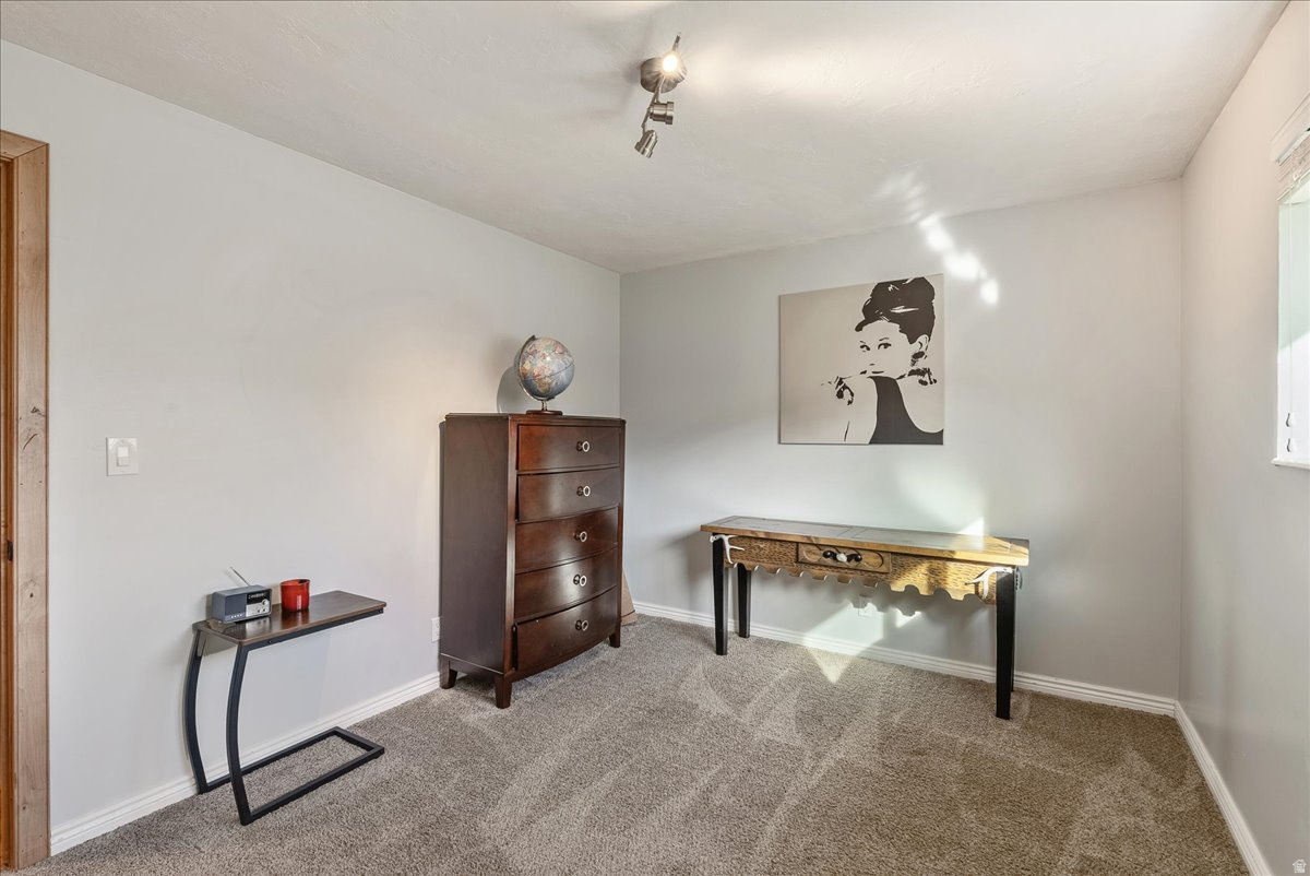 EASTRIDGE #1 - Residential