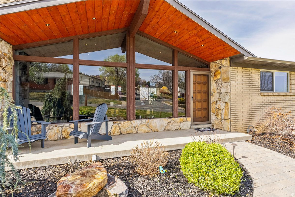 EASTRIDGE #1 - Residential