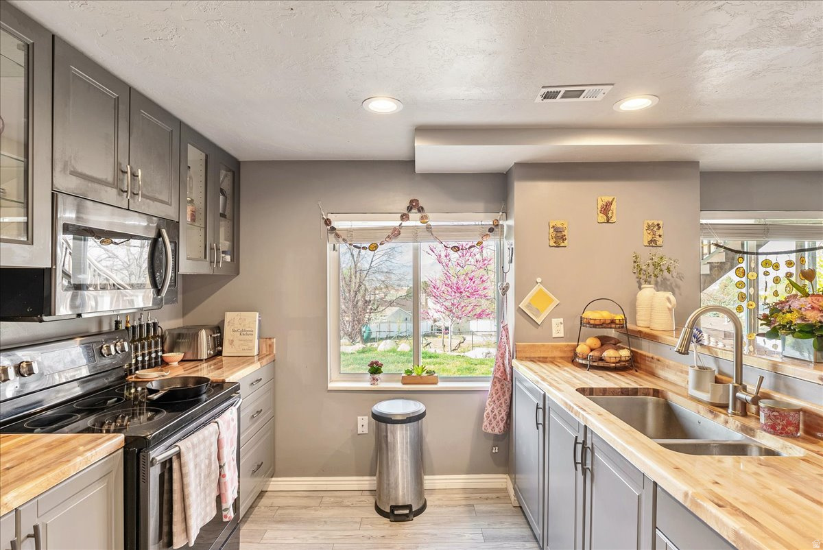 EASTRIDGE #1 - Residential