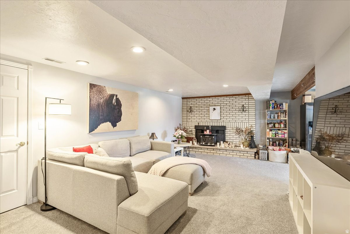 EASTRIDGE #1 - Residential