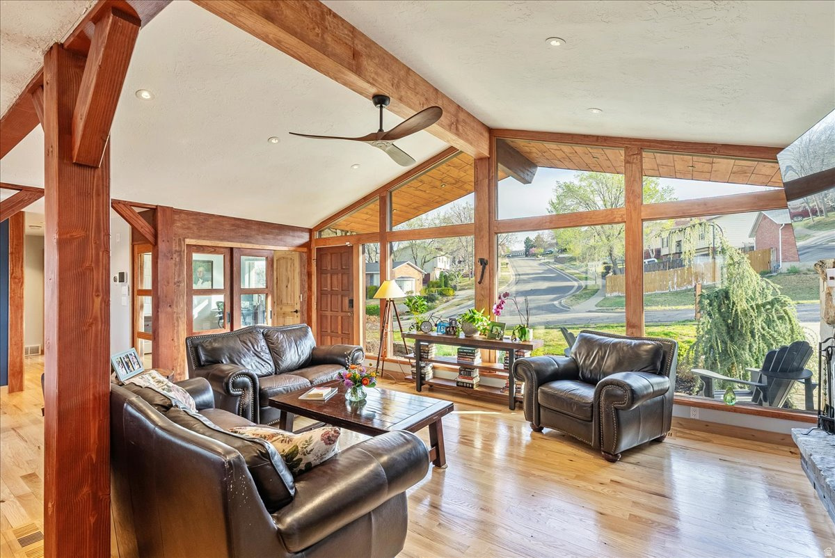 EASTRIDGE #1 - Residential