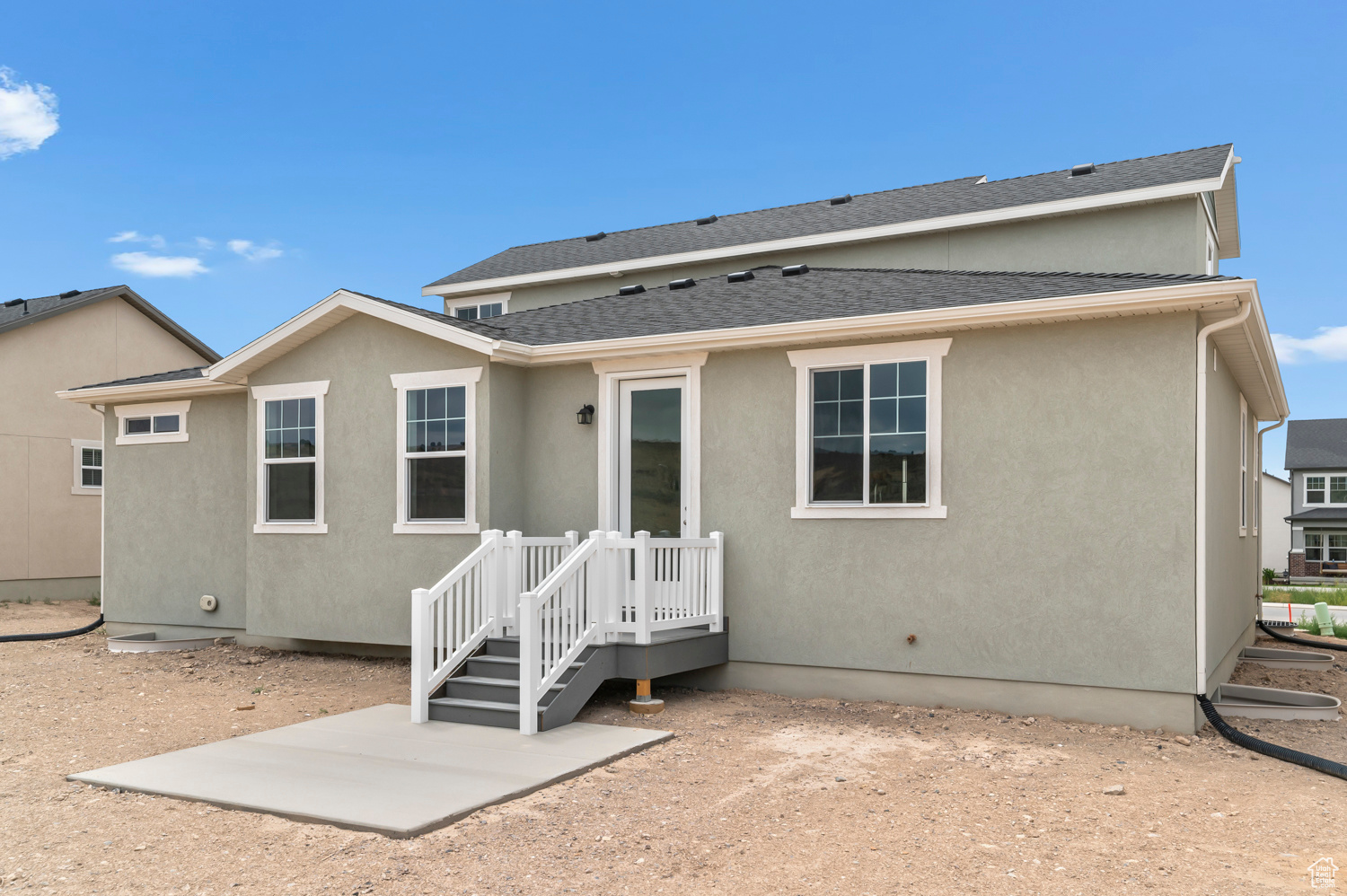 OVERLAND COLLECTION V2 296 - Residential