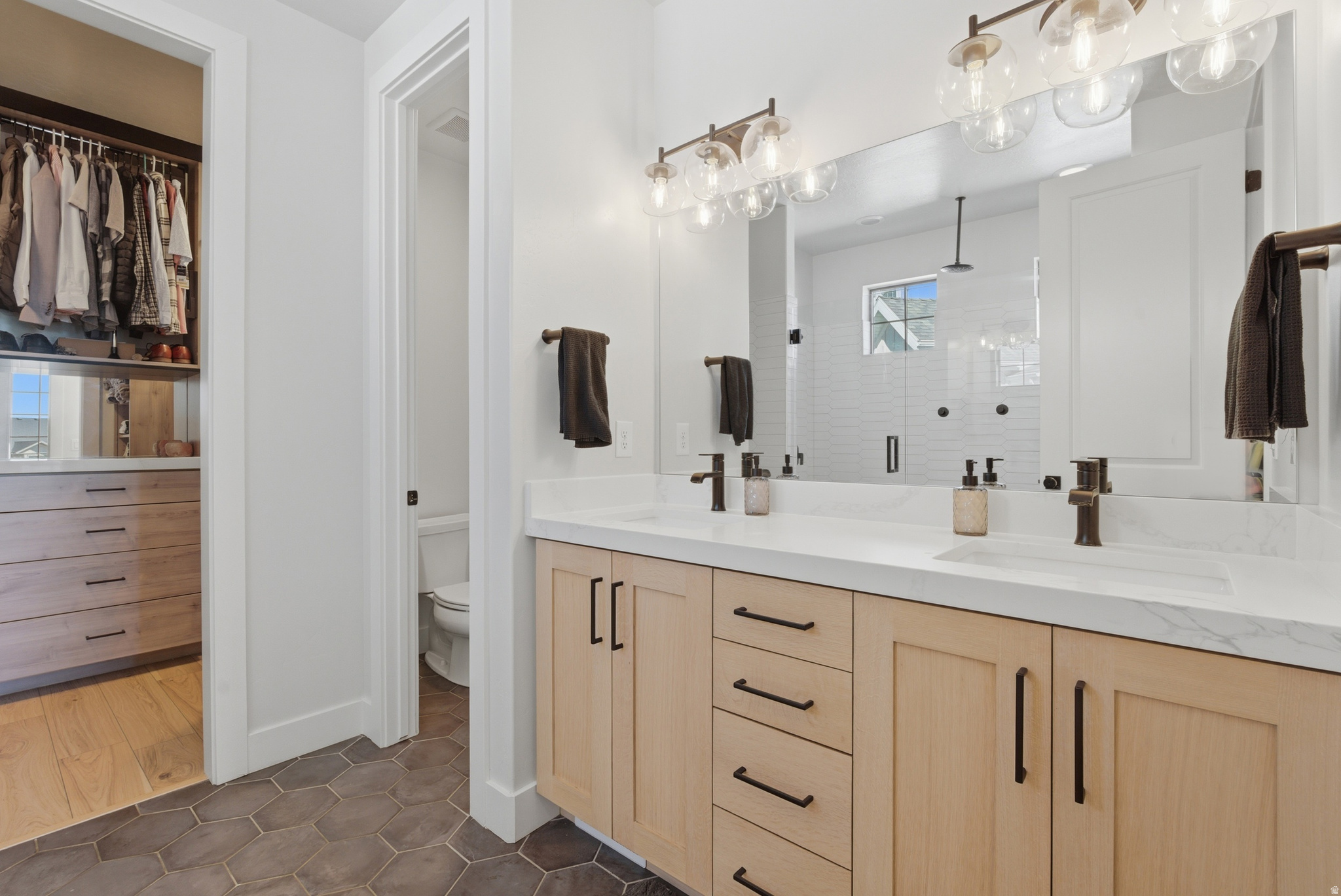 ANDERSON FARMS - Residential