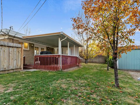 Tiny photo for 1540 W 4920 S, Taylorsville, UT 84123 (MLS # 2126260)