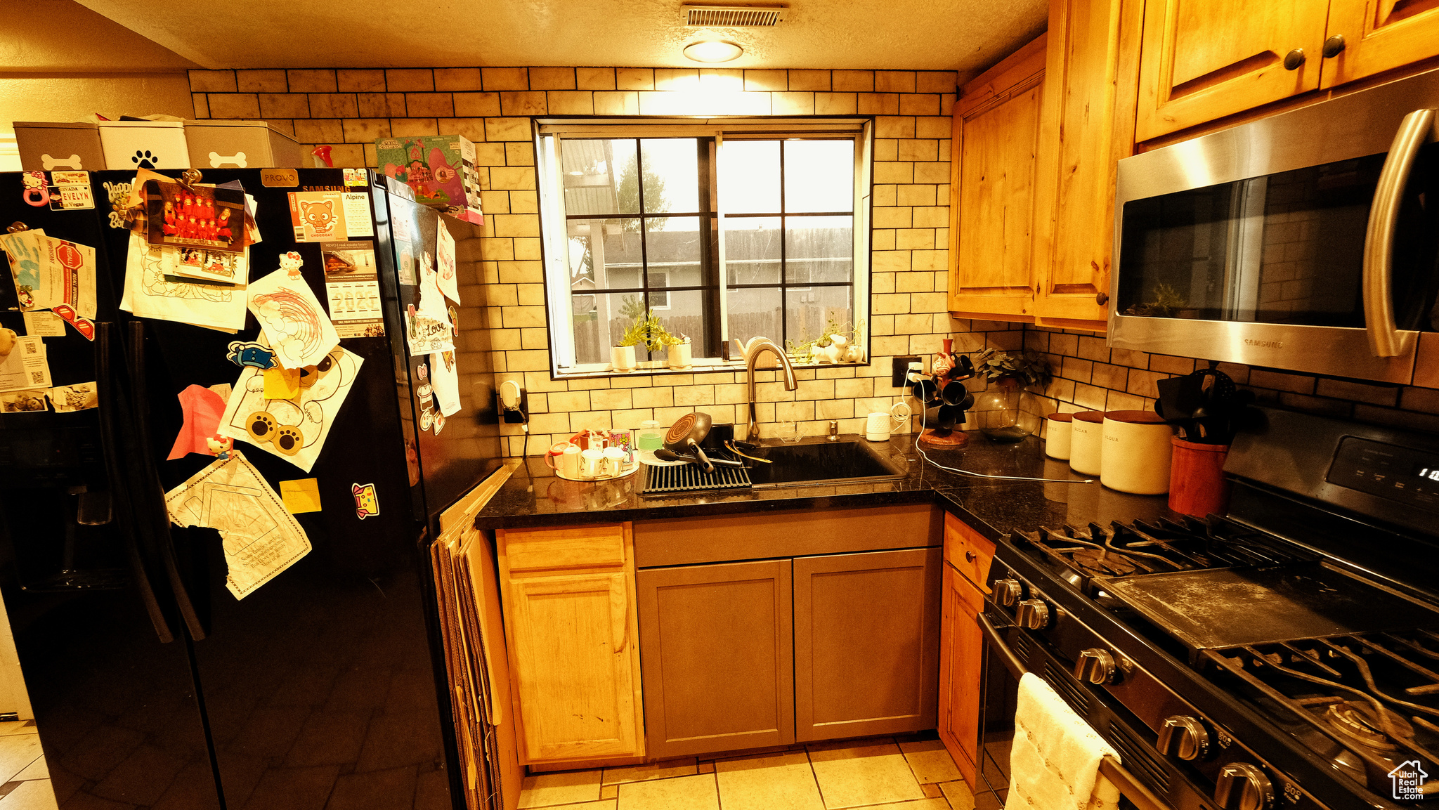 LAKEWOOD - Residential