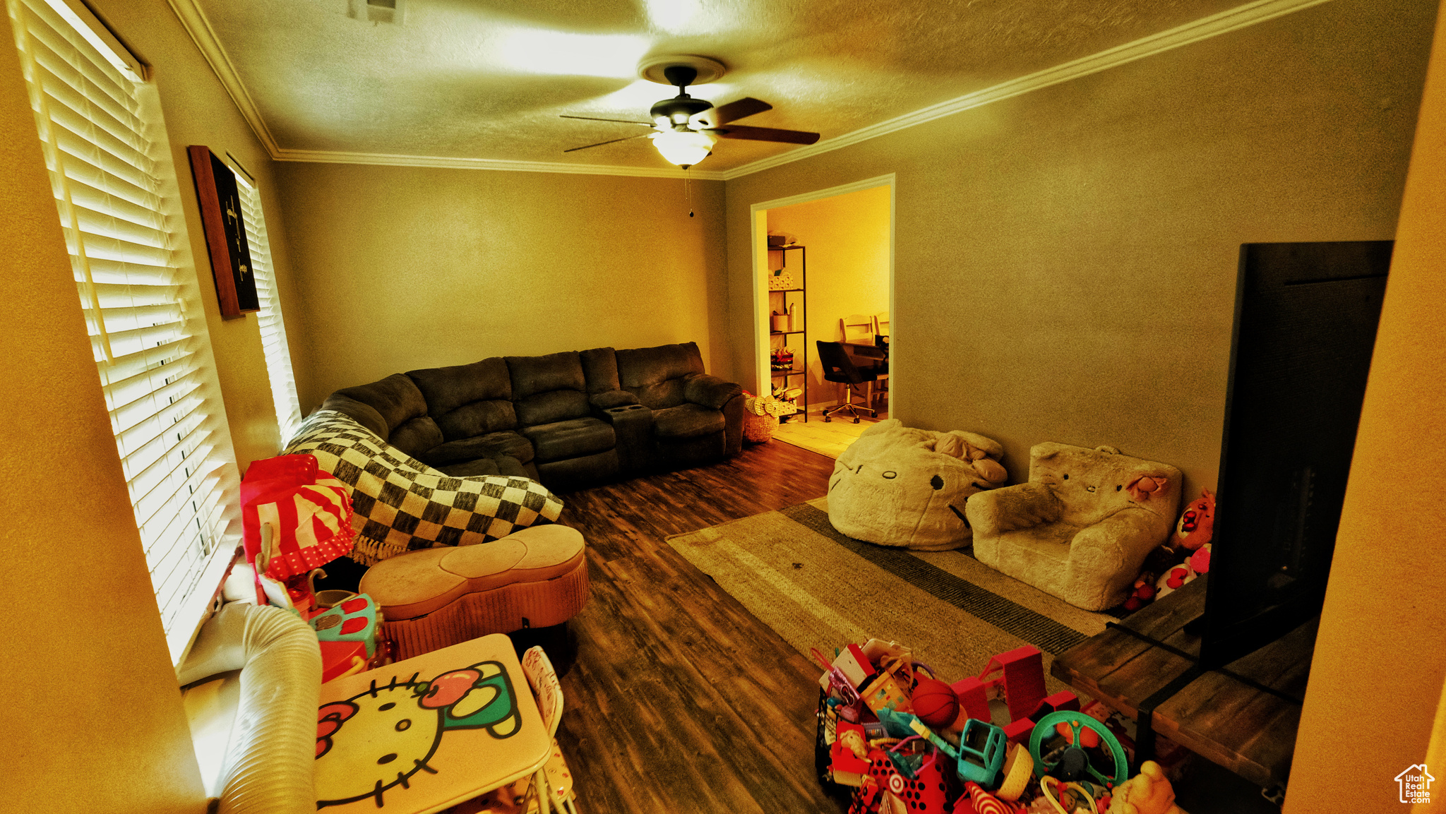 LAKEWOOD - Residential