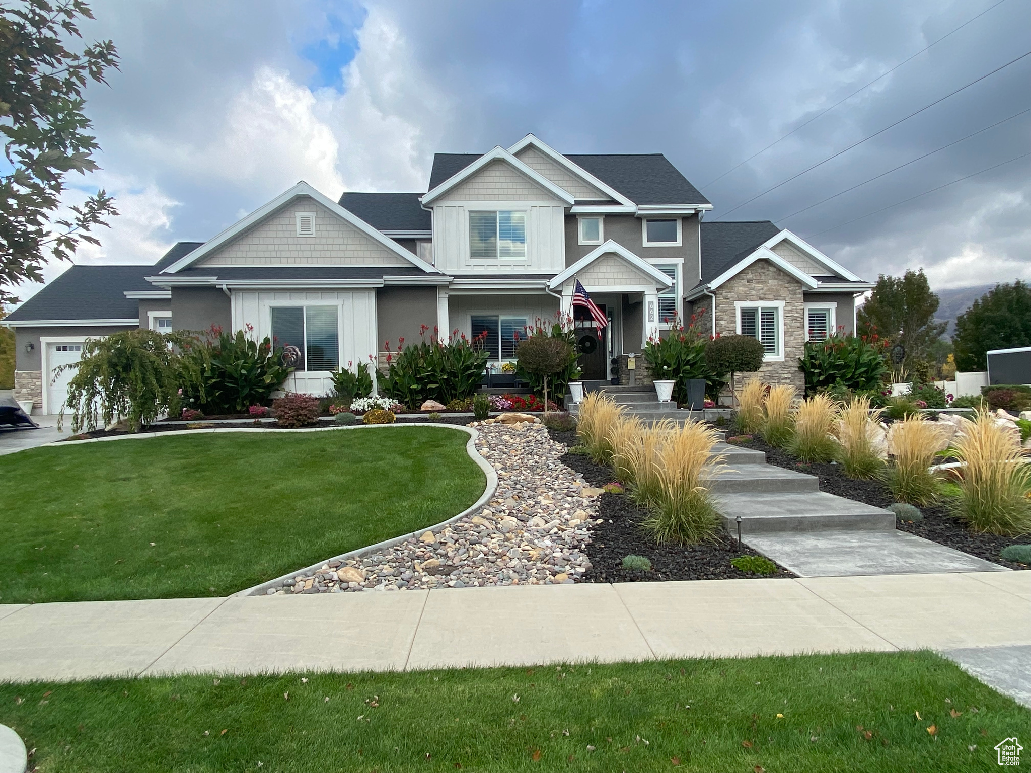 662 W Fallen Leafe Dr, Mapleton, Utah image 1