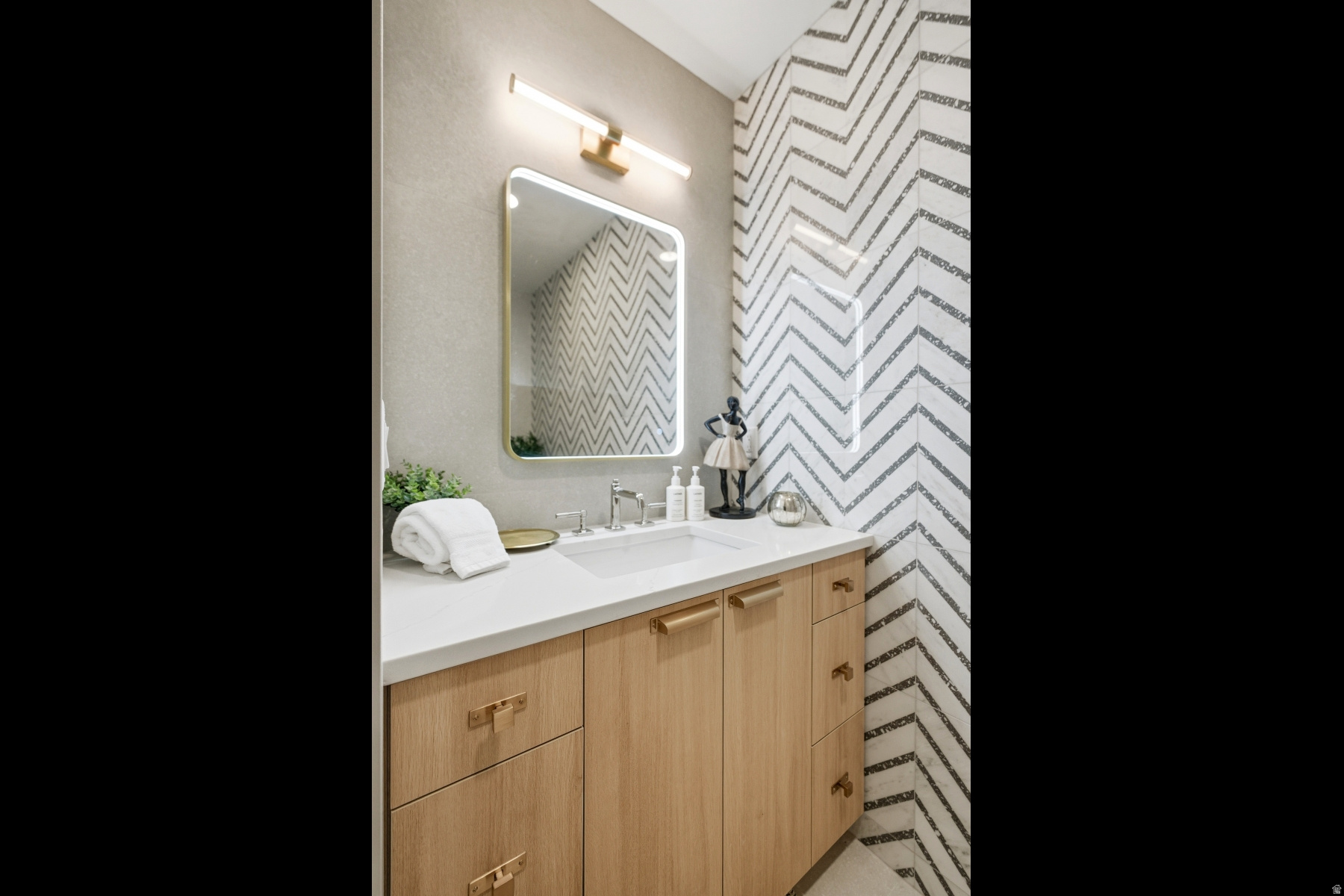 OLD TOWN AREA - Residential