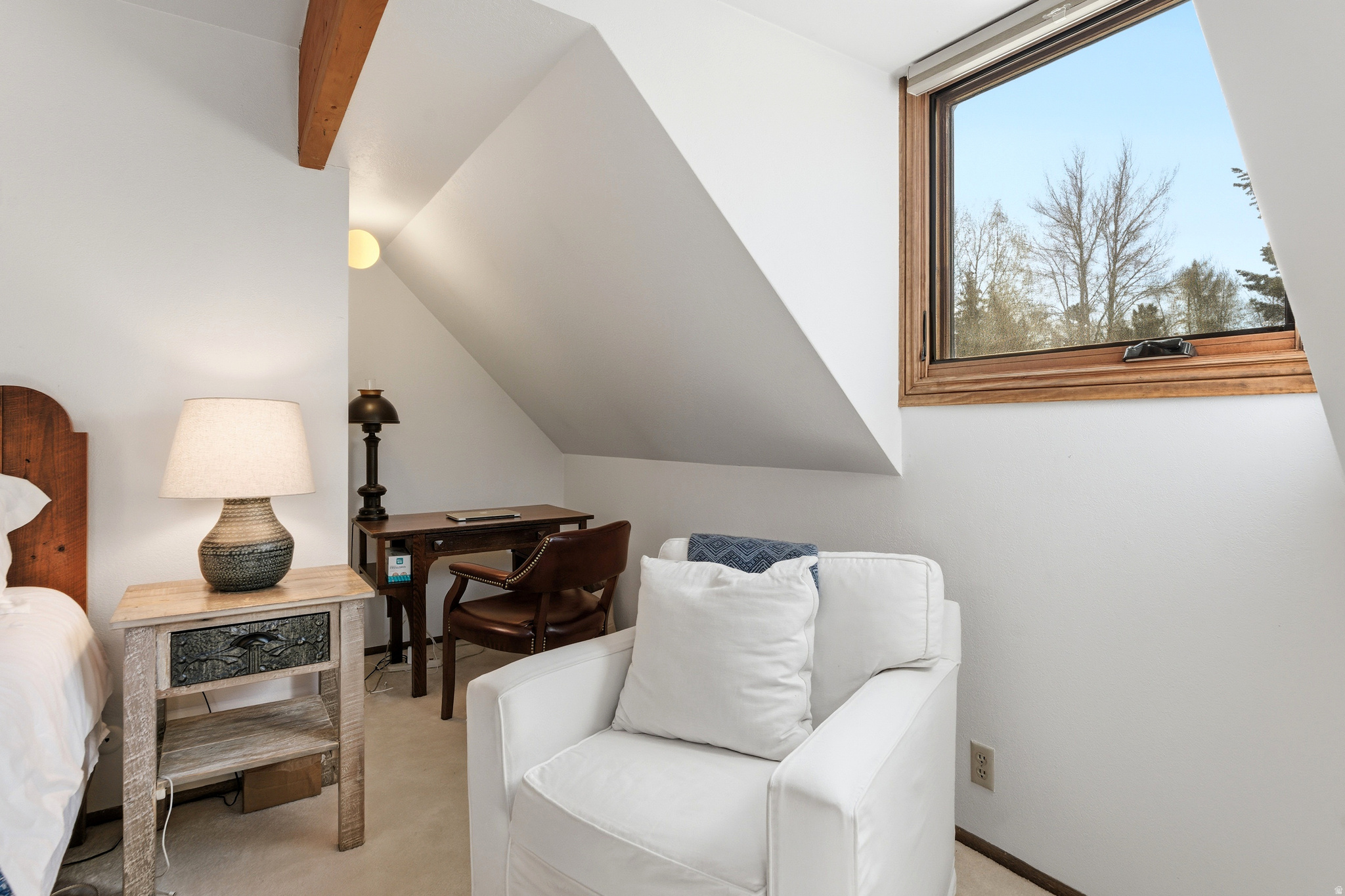 PARK MEADOWS SUBDIVI - Residential Lease