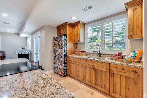 Tiny photo for 9967 N 6670 W, Highland, UT 84003 (MLS # 2092564)