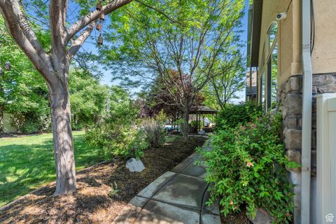 Tiny photo for 9967 N 6670 W, Highland, UT 84003 (MLS # 2092564)