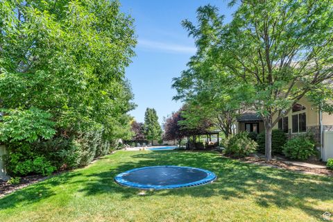 Tiny photo for 9967 N 6670 W, Highland, UT 84003 (MLS # 2092564)