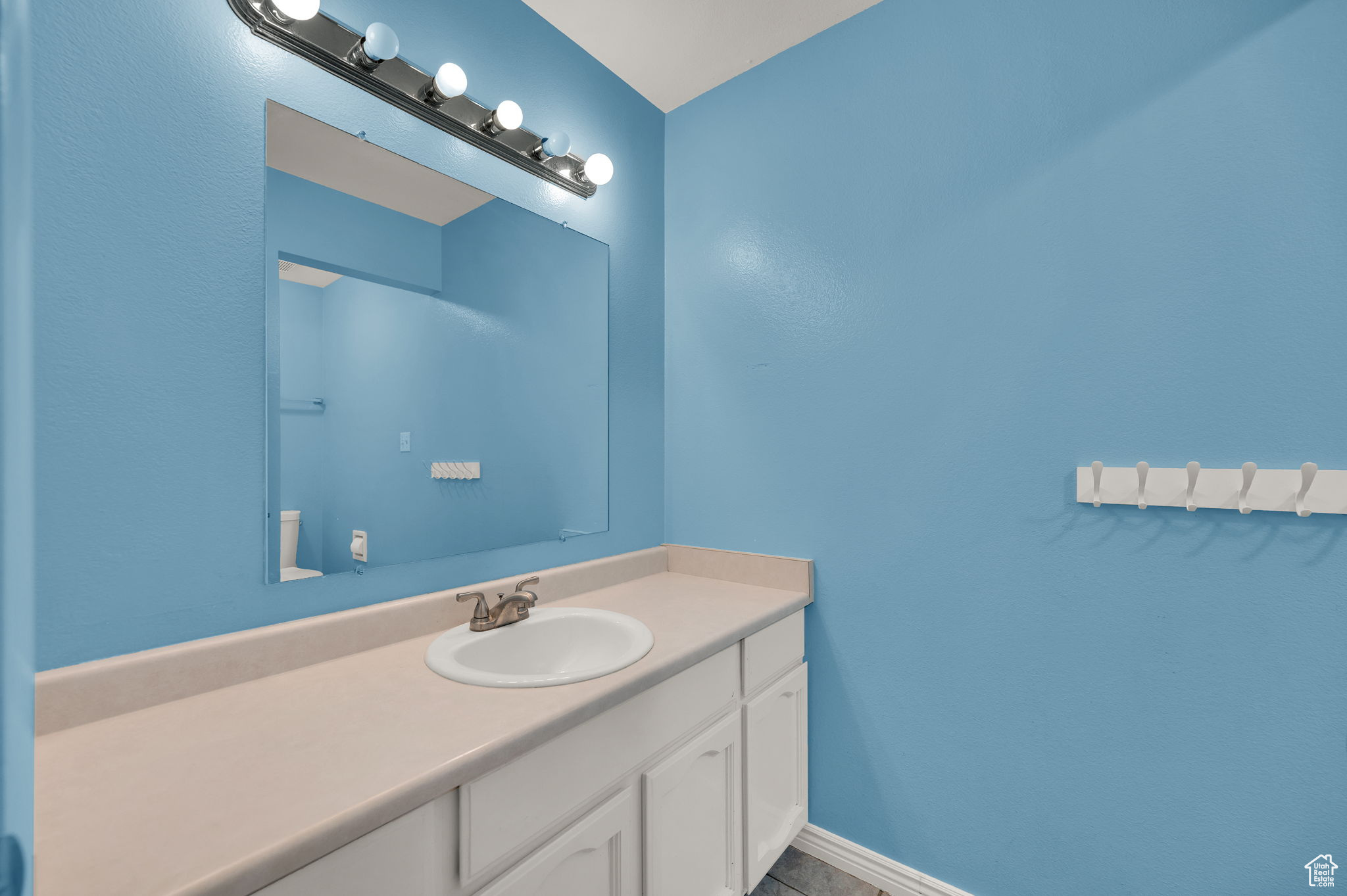 HAWKINS - Residential