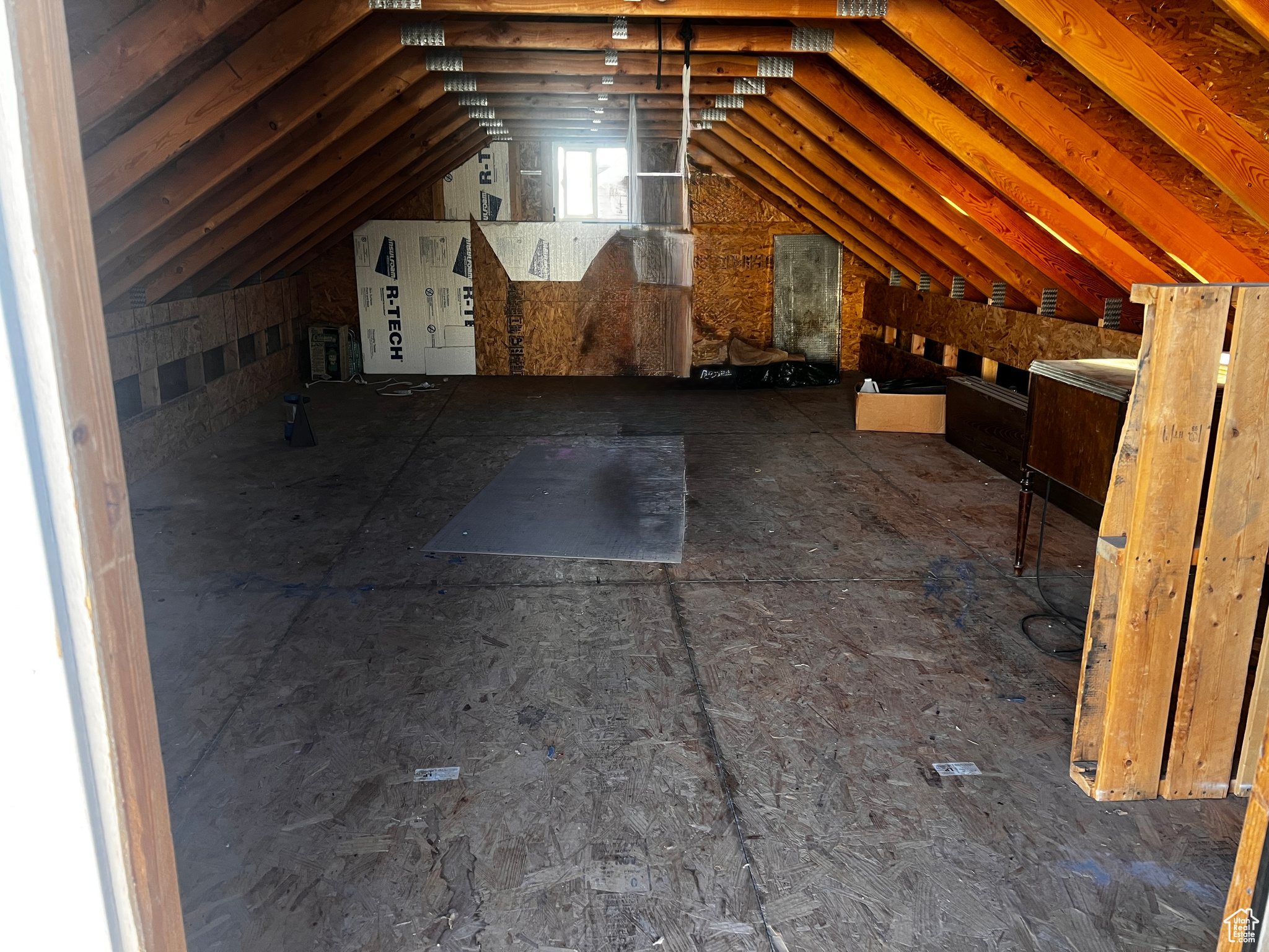 HAWKINS - Residential