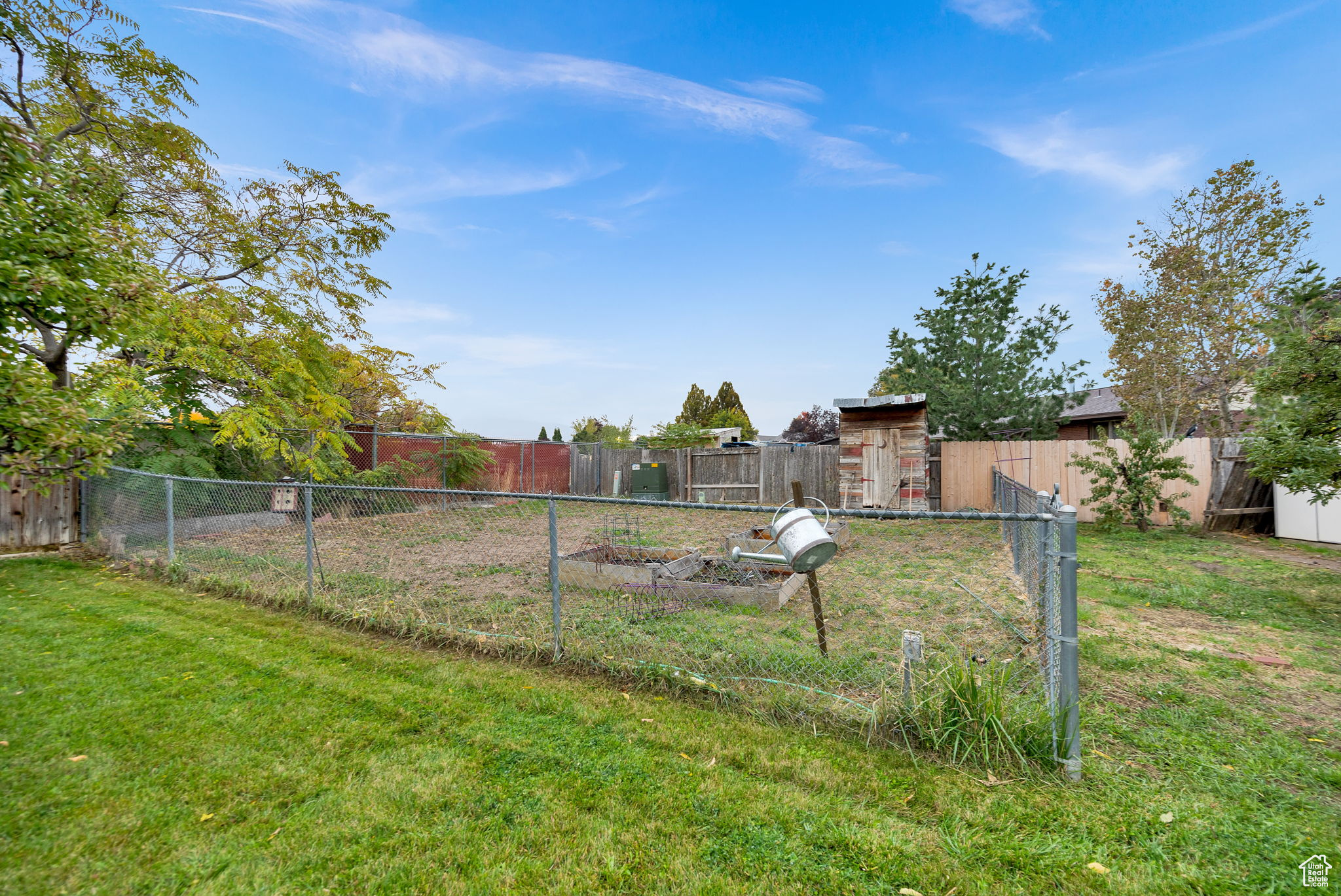 HAWKINS - Residential