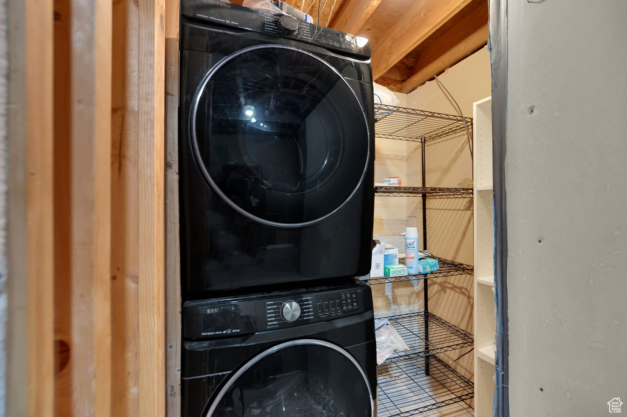 HAWKINS - Residential