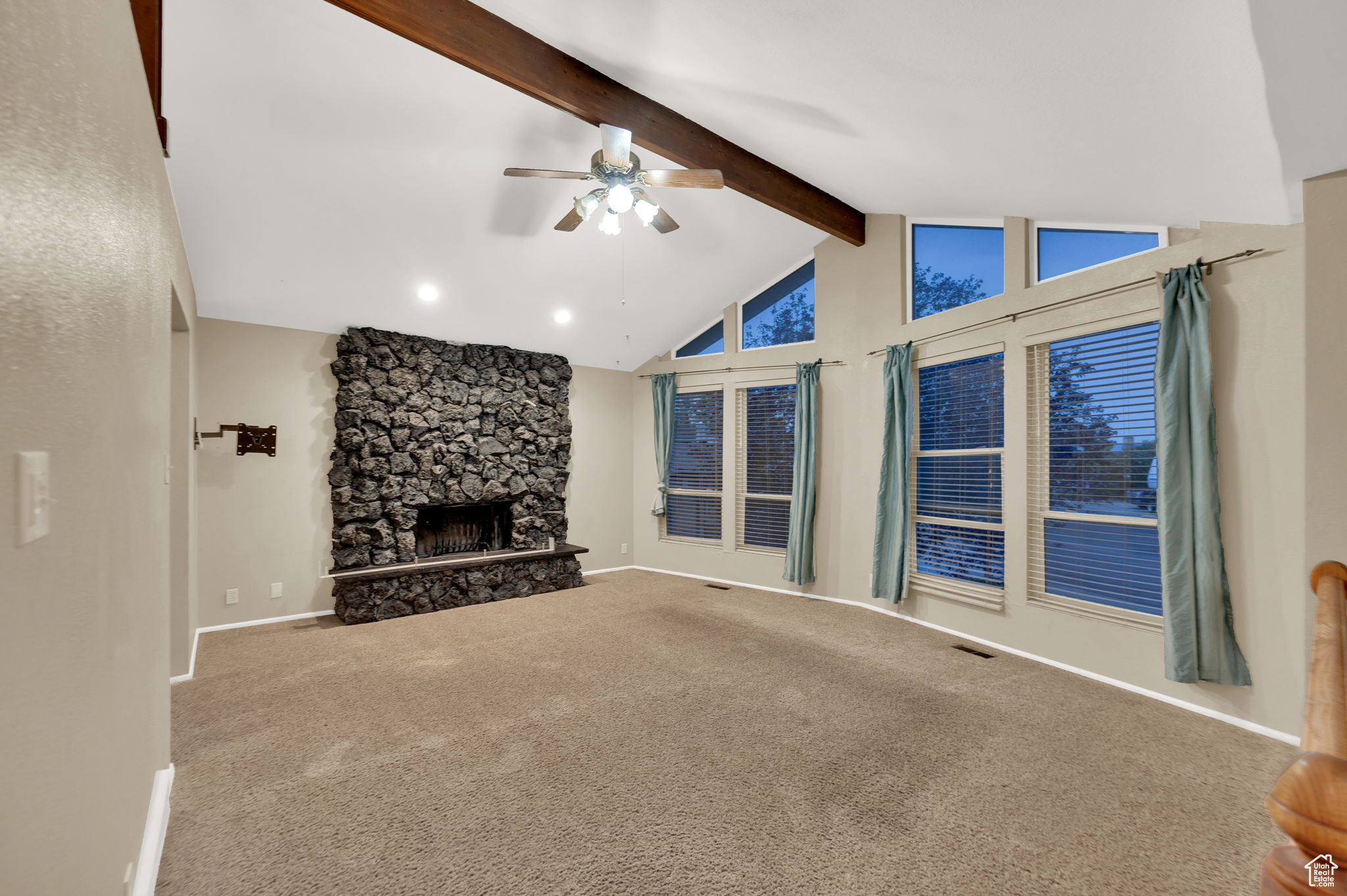 HAWKINS - Residential