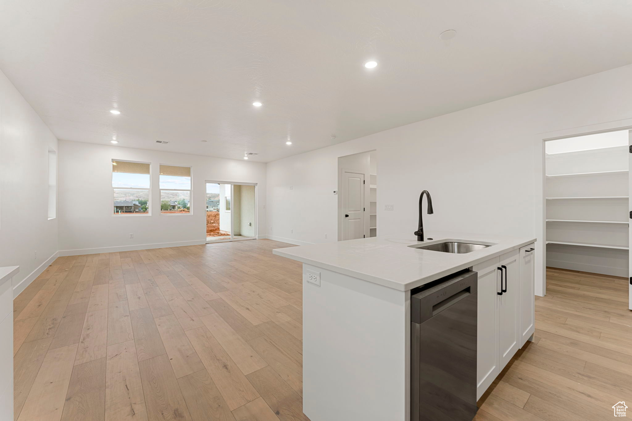 DIXIE HEIGHTS - Residential