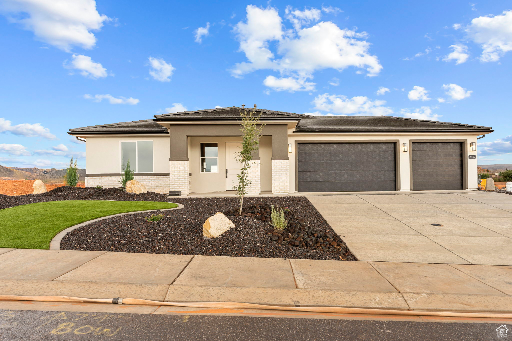 DIXIE HEIGHTS - Residential