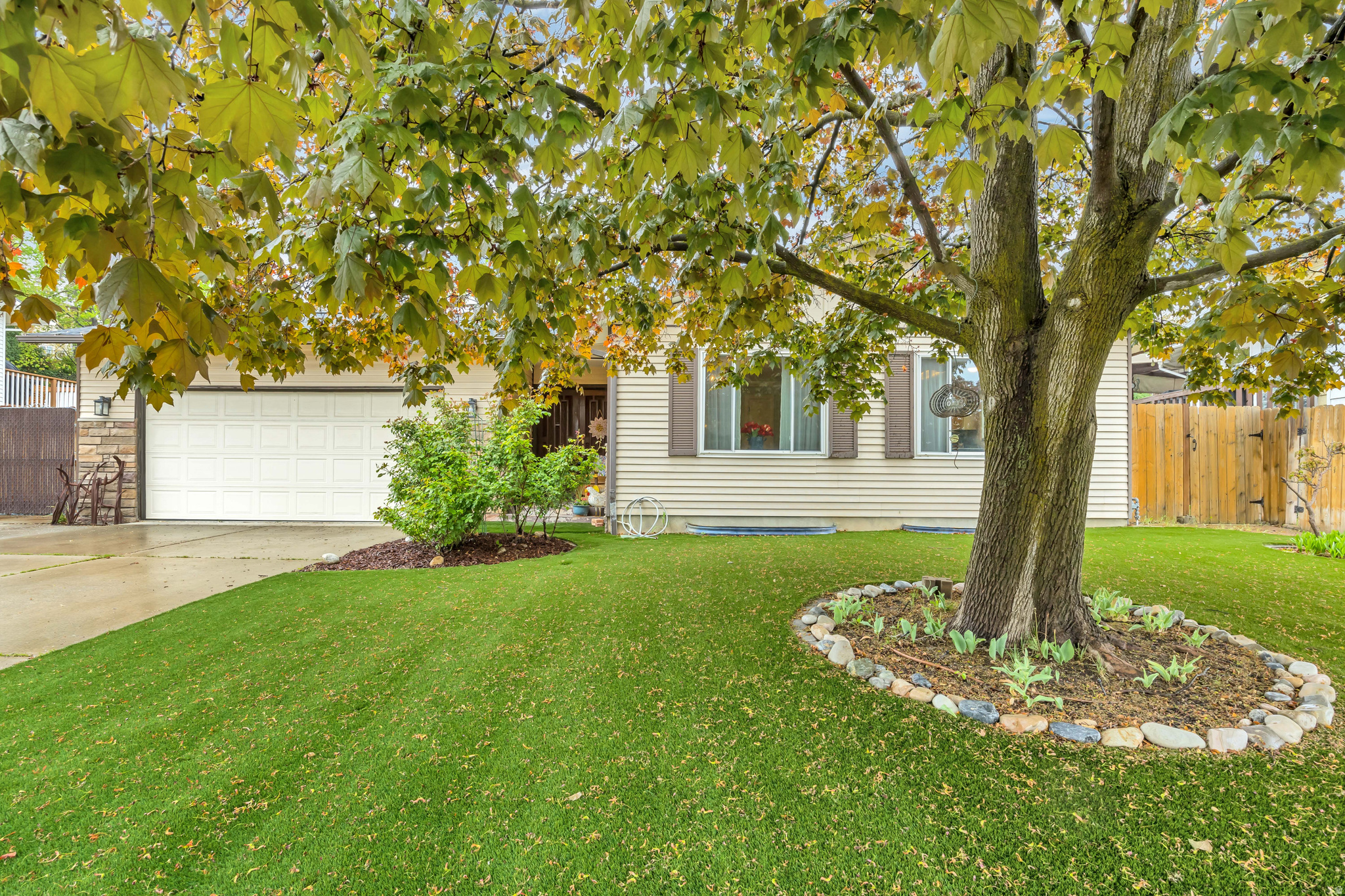 OAKWOOD ESTATES - Residential