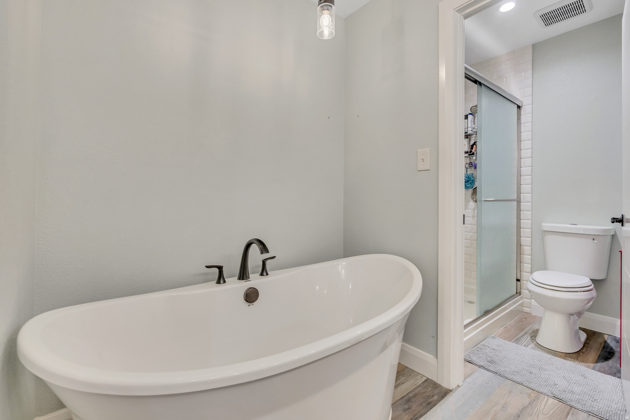 OAKWOOD ESTATES - Residential