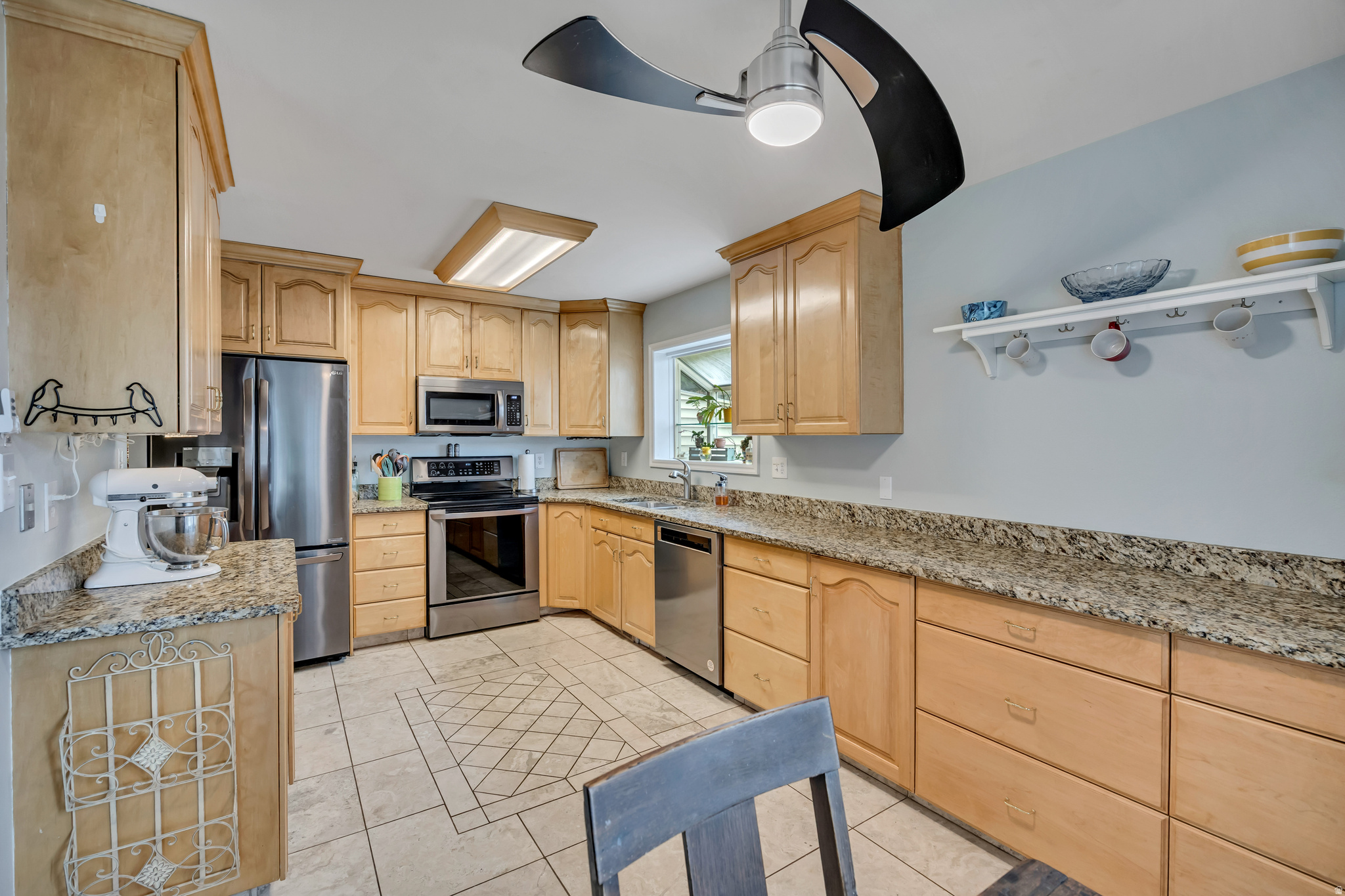 OAKWOOD ESTATES - Residential