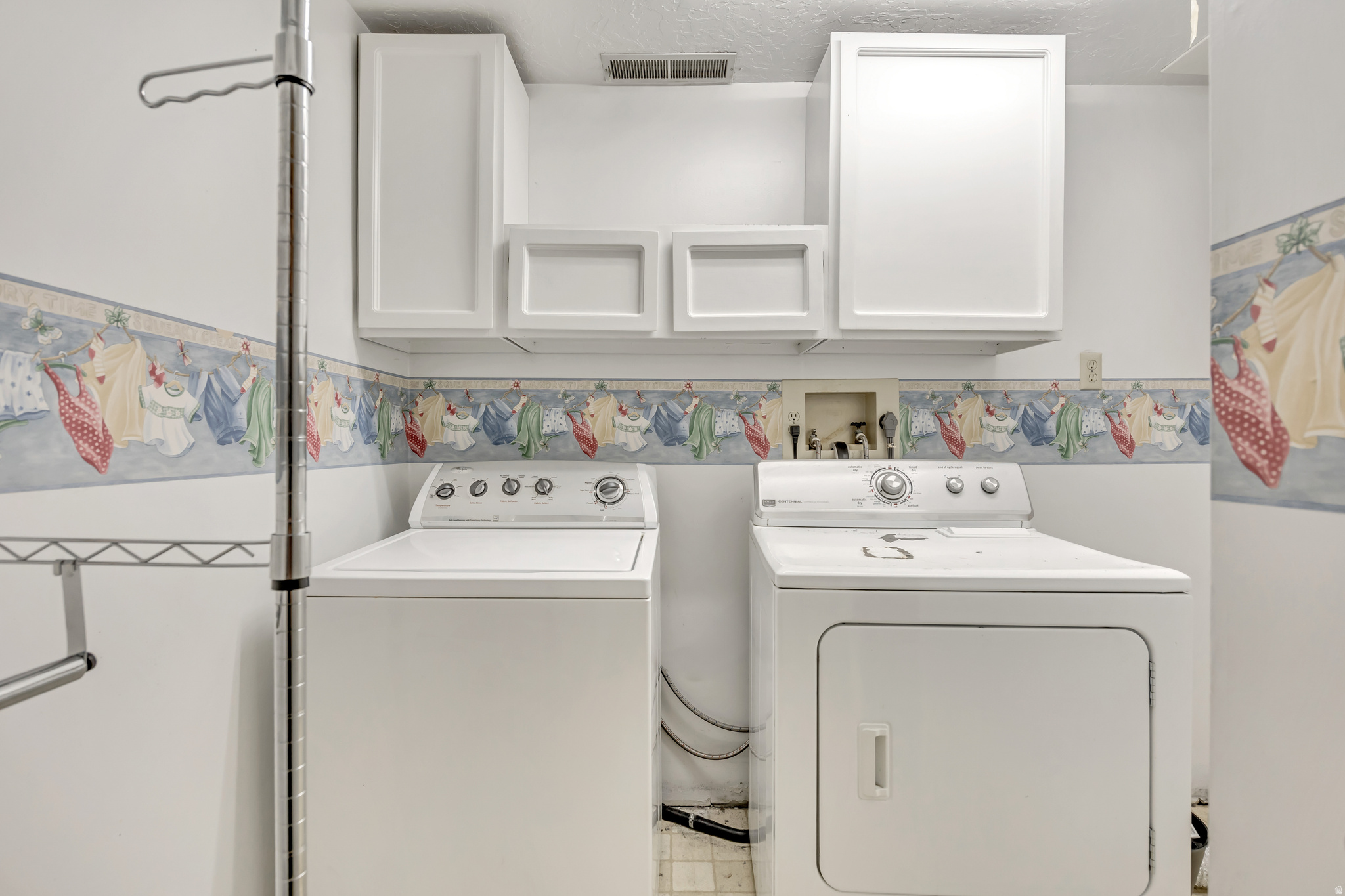 OAKWOOD ESTATES - Residential