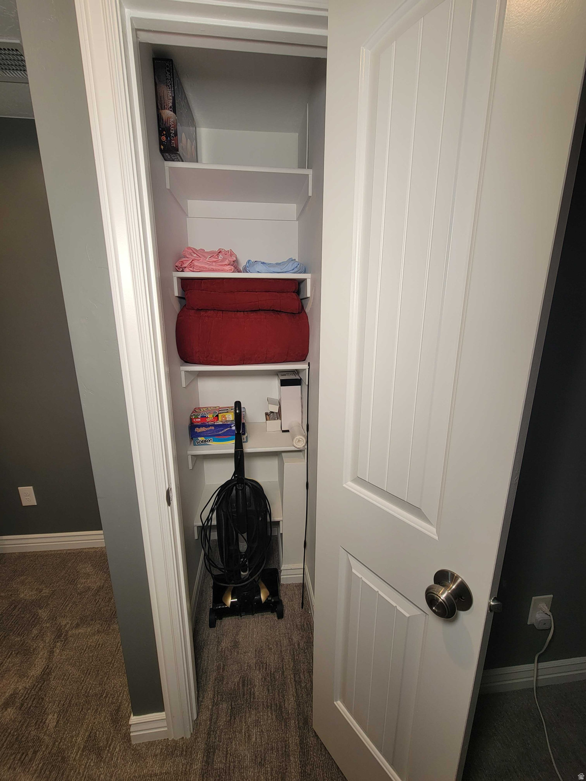 THE VILLAGE OF HAWKS LANDING - Residential